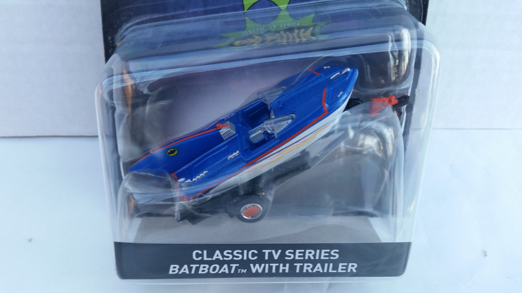 Hot Wheels Batman Vehicles 2017 1:50 Scale, Classic TV Series Batboat with Trailer