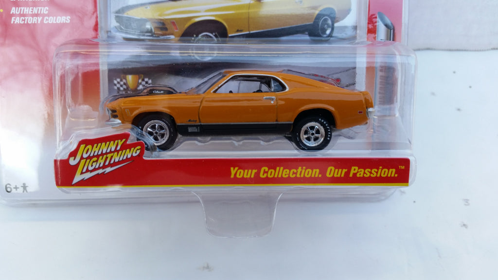 Johnny Lightning Muscle Cars 2016, Release 1A, 1970 Ford Mustang Mach 1