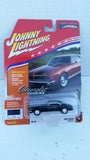 Johnny Lightning Muscle Cars 2016, Release 2D, 1967 Chevy Camaro Z28