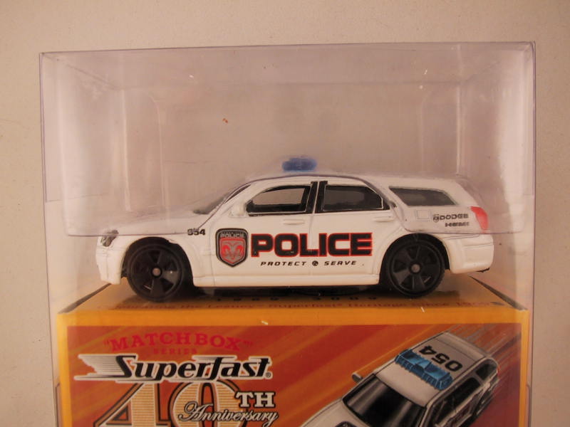 Matchbox Superfast 40th Anniversary, #07 Dodge Magnum Police